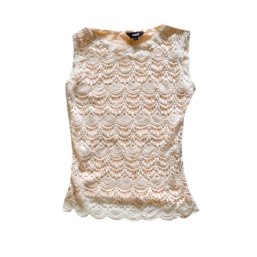 R&B Cream White Lace Sleeveless Shirt
